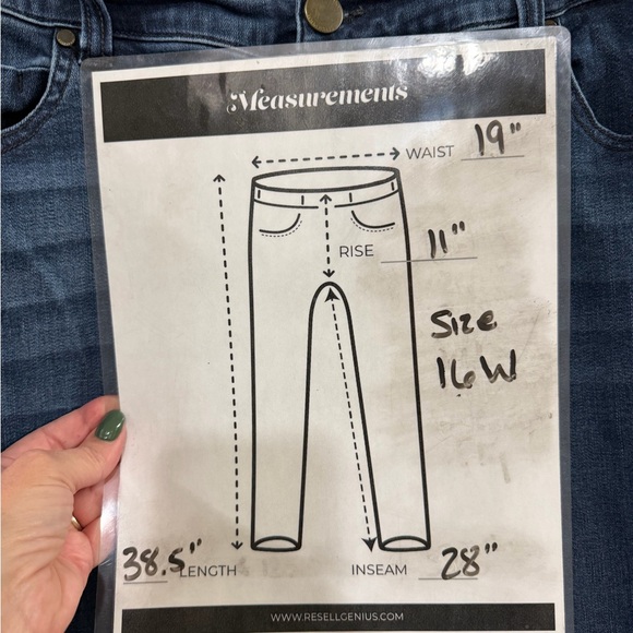 Liverpool Dark Blue The Slim Boyfriend Ankle Jeans. Size 16W - Picture 7 of 7